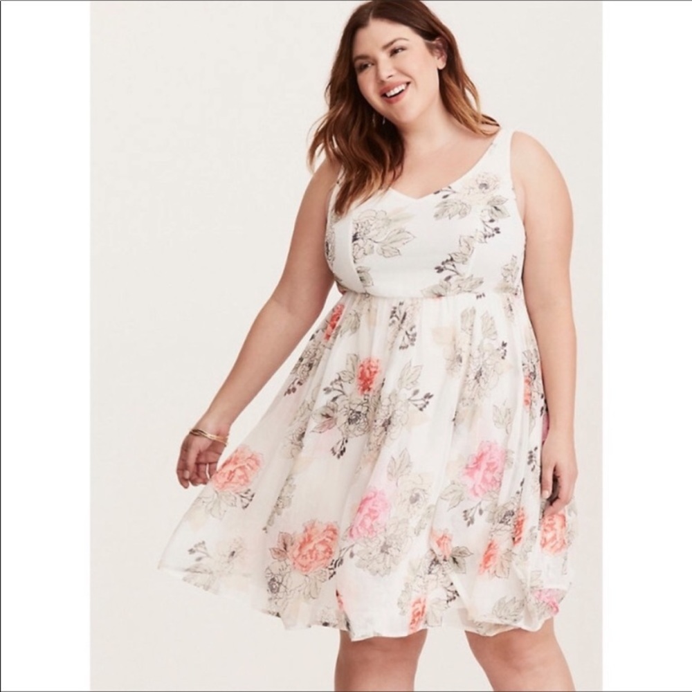 Torrid Ivory Floral Chiffon Skater Dress SZ 1
